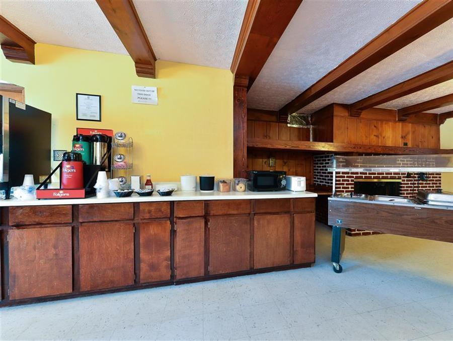 Americas Best Value Inn Suites South Boston Bagian luar foto